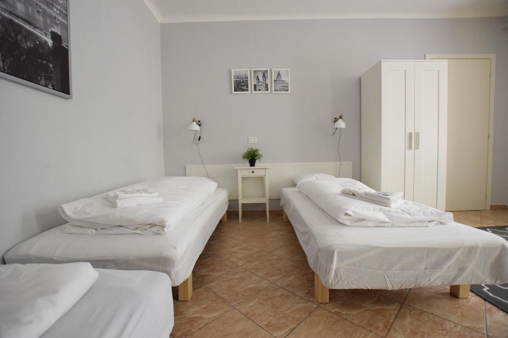 Budget Apartment By Hi5 - Revai Koz Budapest Eksteriør billede