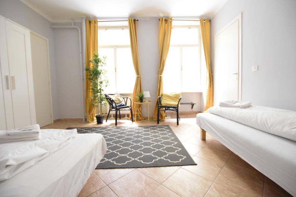 Budget Apartment By Hi5 - Revai Koz Budapest Eksteriør billede